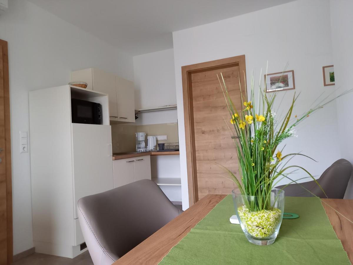 Weingut Gastehaus Palkowitsch Bed & Breakfast Illmitz Eksteriør bilde